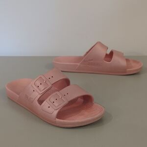 Freedom Moses Venus Slides‎ Two Strap Pink Metallic size 37/38 RARE Color